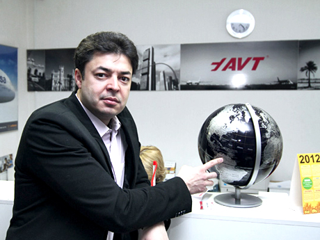 Компания AVT заключила ряд крупных контрактов на поставку цифровых вывесок
