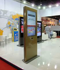 Новые гигантские сенсорные экраны будут установлены на станциях метро Дубая