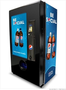 Рекламный киоск Пепси установлен в аэропорту Далласа в преддверии футбольных соревнований